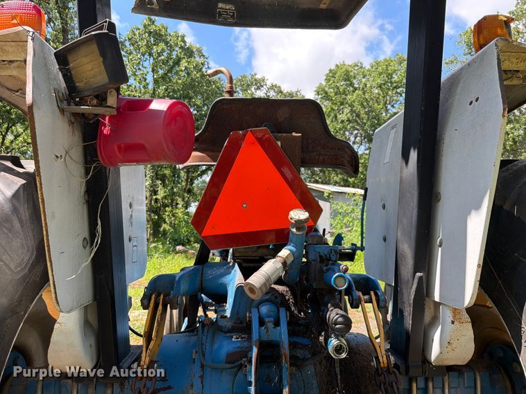 image for item EQ8028 Ford EA414C tractor