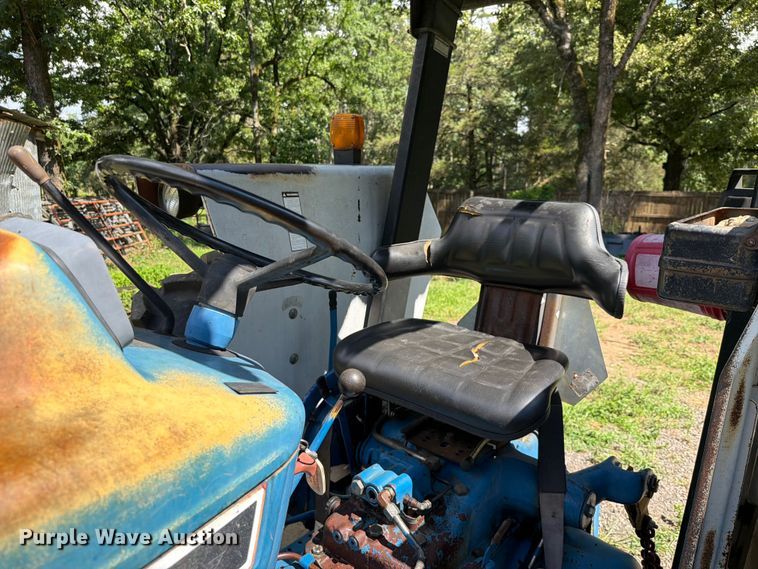 image for item EQ8028 Ford EA414C tractor