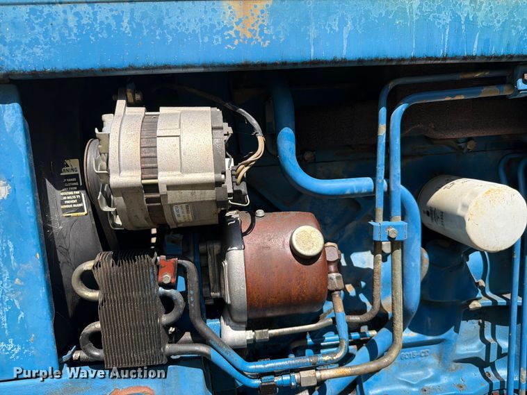 image for item EQ8028 Ford EA414C tractor