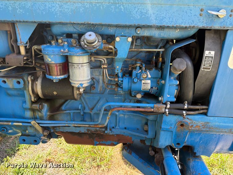 image for item EQ8028 Ford EA414C tractor