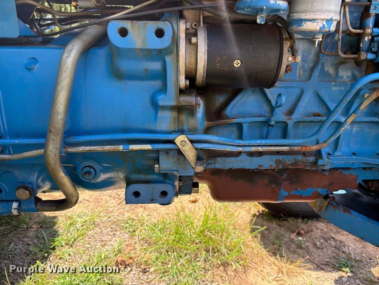 image for item EQ8028 Ford EA414C tractor