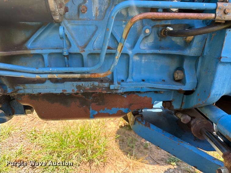 image for item EQ8028 Ford EA414C tractor