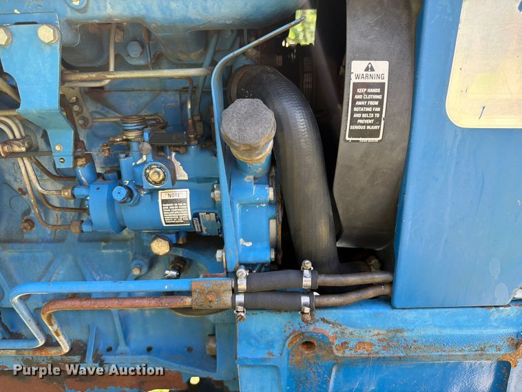 image for item EQ8028 Ford EA414C tractor