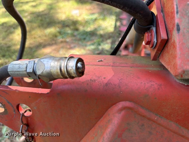 image for item EQ8031 New Holland 617 disc mower