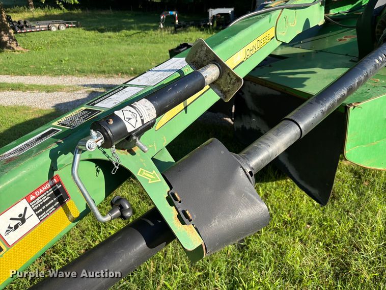 image for item EQ8067 2013 John Deere 630 flail mower