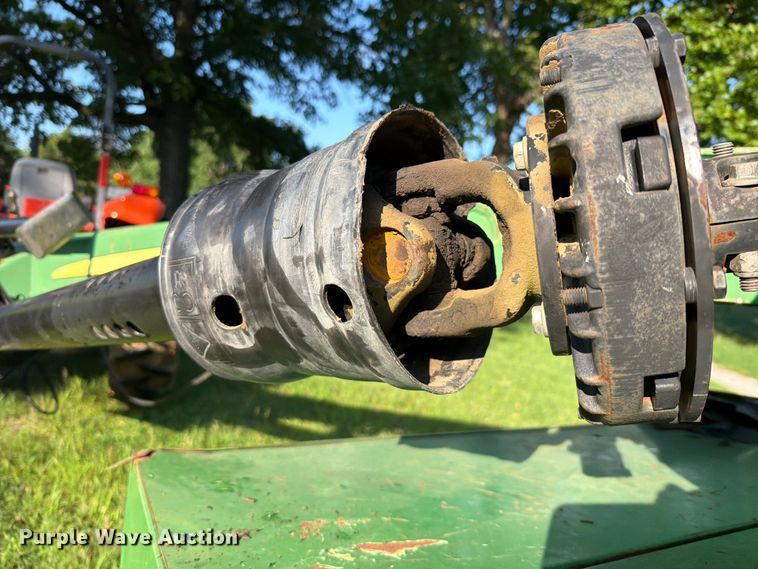 image for item EQ8067 2013 John Deere 630 flail mower