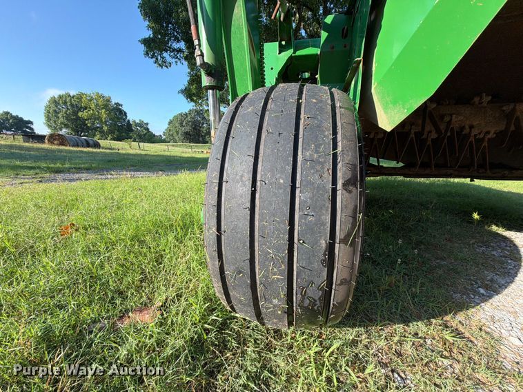 image for item EQ8067 2013 John Deere 630 flail mower