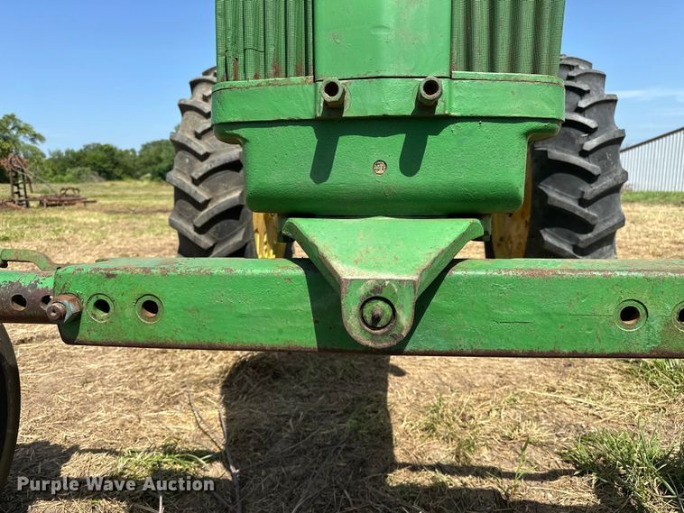 image for item ES6512 1959 John Deere 630 LP tractor