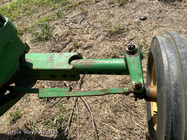 image for item ES6512 1959 John Deere 630 LP tractor