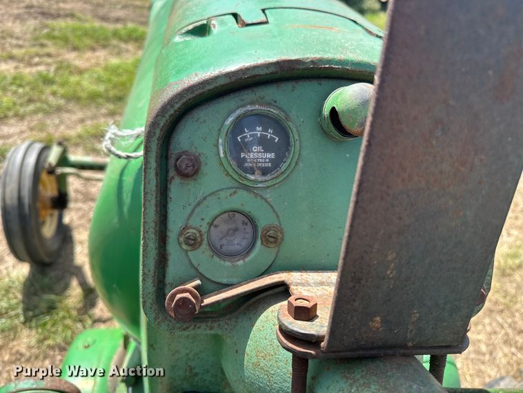 image for item ES6512 1959 John Deere 630 LP tractor