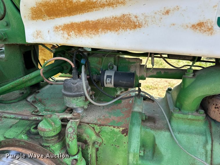image for item ES6512 1959 John Deere 630 LP tractor