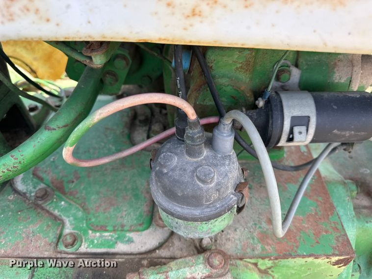 image for item ES6512 1959 John Deere 630 LP tractor