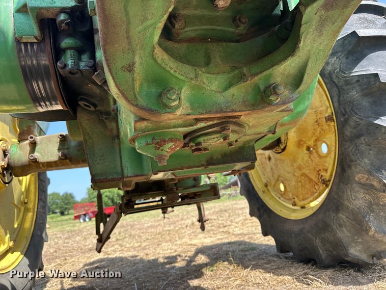 image for item ES6512 1959 John Deere 630 LP tractor
