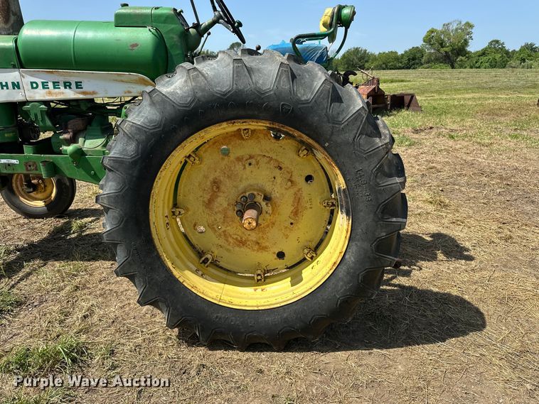 image for item ES6512 1959 John Deere 630 LP tractor