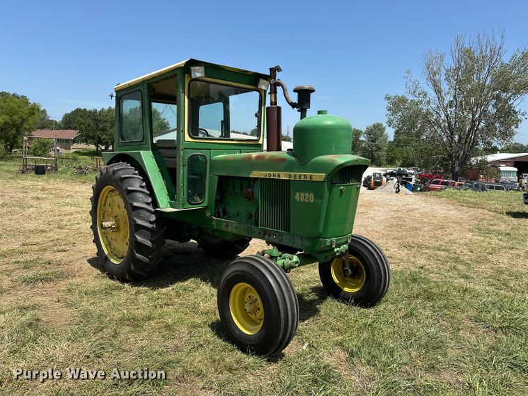 image for item ES6514 1968 John Deere 4020 tractor