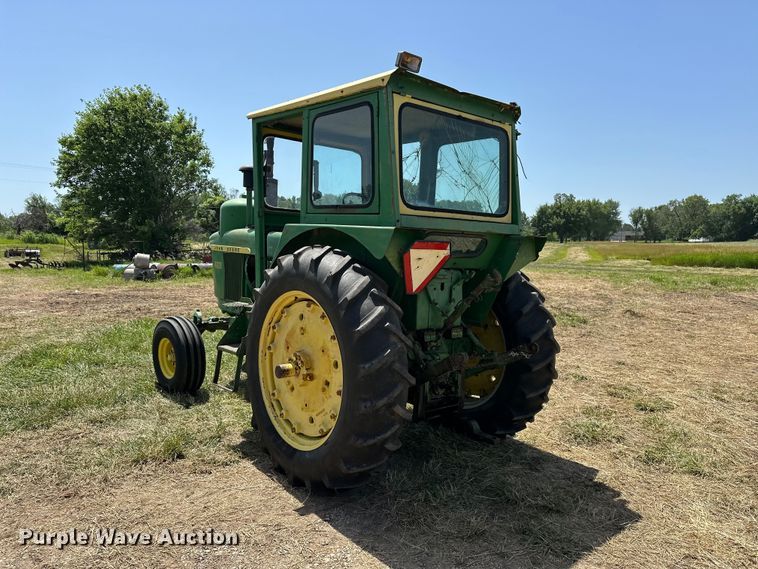 image for item ES6514 1968 John Deere 4020 tractor