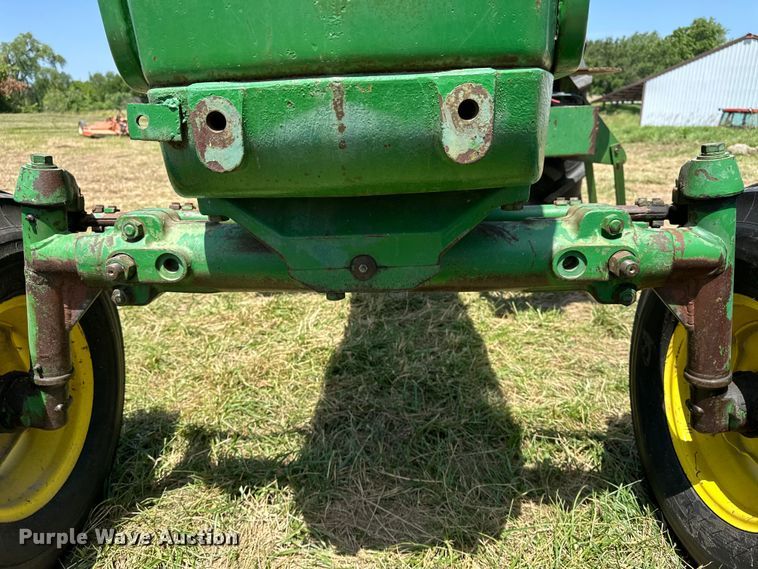 image for item ES6514 1968 John Deere 4020 tractor