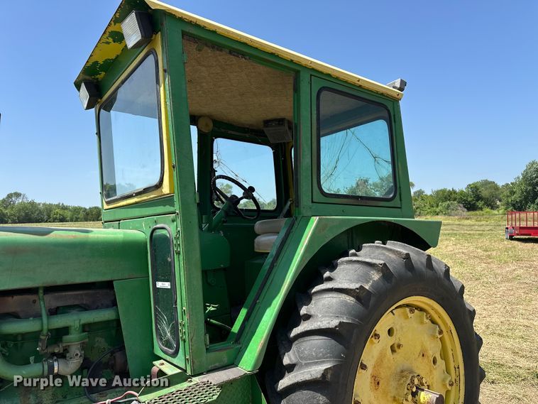 image for item ES6514 1968 John Deere 4020 tractor