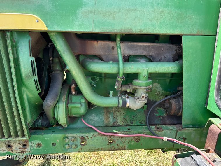 image for item ES6514 1968 John Deere 4020 tractor