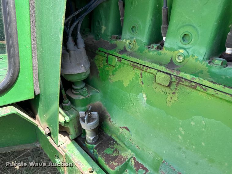 image for item ES6514 1968 John Deere 4020 tractor