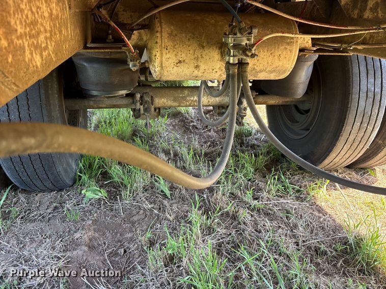 image for item ET2066 1998 Timpte grain trailer