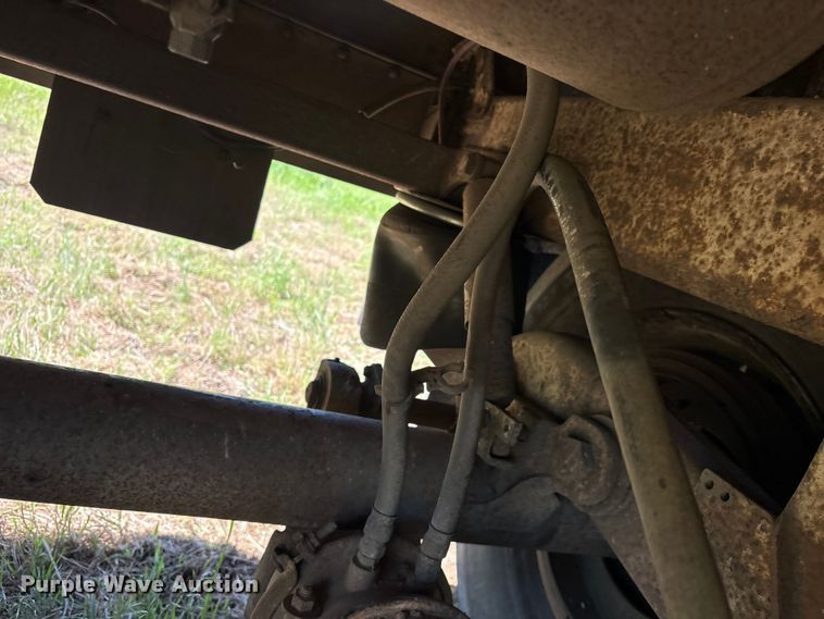 image for item ET2066 1998 Timpte grain trailer