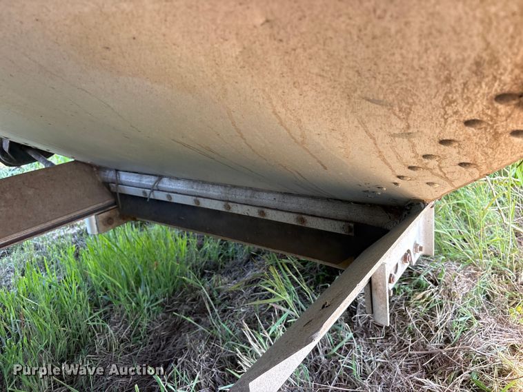 image for item ET2066 1998 Timpte grain trailer