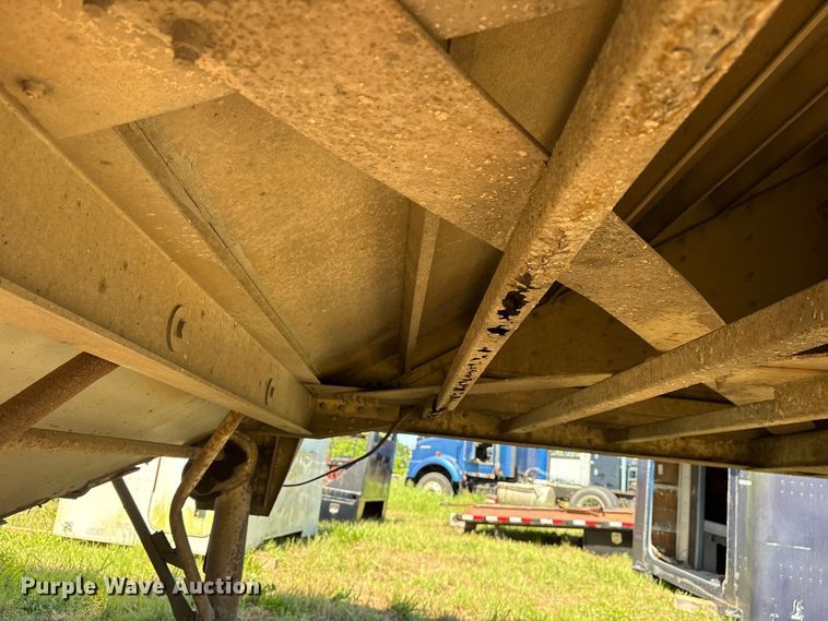 image for item ET2066 1998 Timpte grain trailer