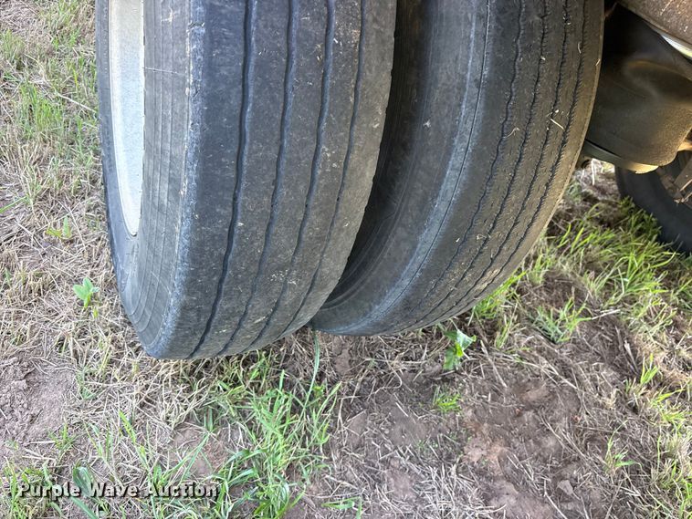 image for item ET2066 1998 Timpte grain trailer