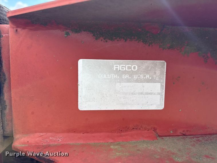 image for item ET2235 Hesston 3986 hay rake
