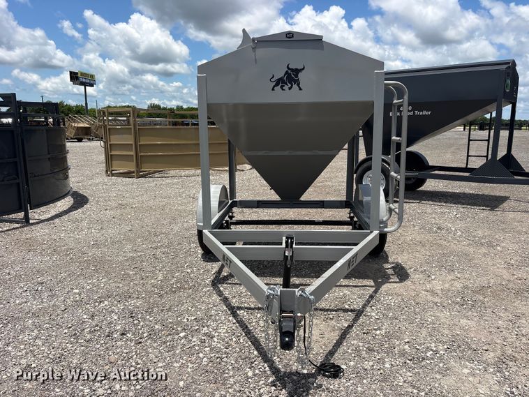 image for item ET2244 NT Farm and Ranch Grain Bin 2500 gravity wagon