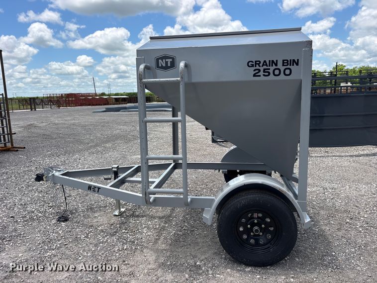 image for item ET2244 NT Farm and Ranch Grain Bin 2500 gravity wagon