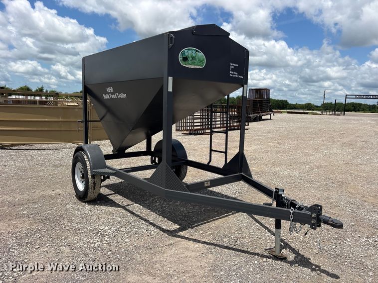image for item ET2245 West Valley 4950 gravity wagon