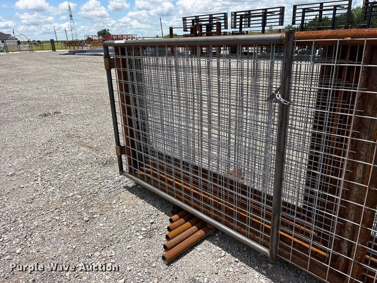 image for item ET2246 (8) NT Farm and Ranch livestock panels