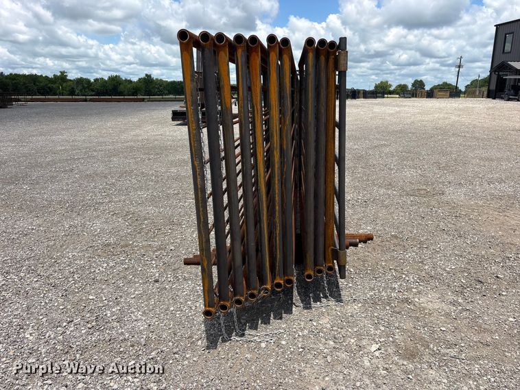 image for item ET2247 (10) NT Farm and Ranch livestock panels