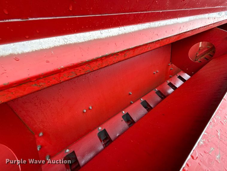 image for item ET6352 International Harvester 5100 grain drill