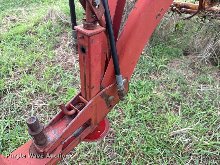 image for item ET6353 New Holland DP2010 hay rake
