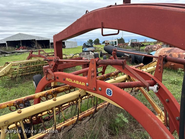 image for item ET6353 New Holland DP2010 hay rake