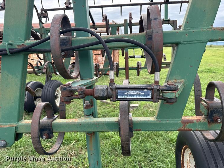 image for item ET6355 Baker 8200 field cultivator