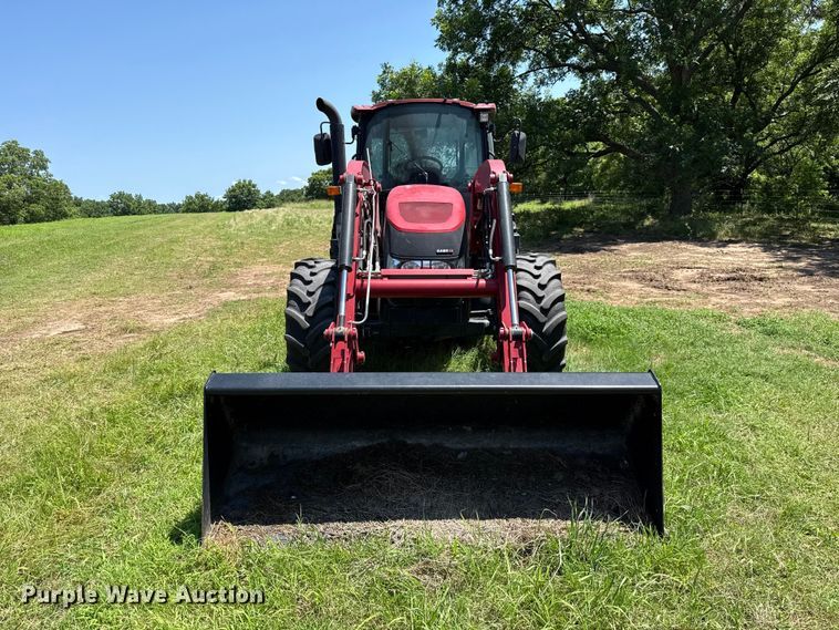 image for item ET6374 2017 Case IH Farmall 120C MFWD tractor
