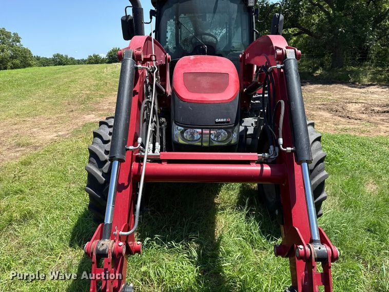 image for item ET6374 2017 Case IH Farmall 120C MFWD tractor