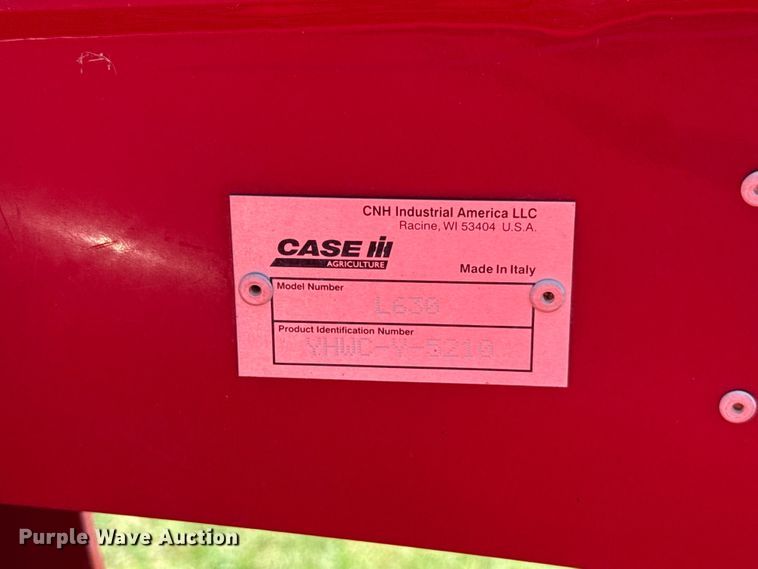 image for item ET6374 2017 Case IH Farmall 120C MFWD tractor