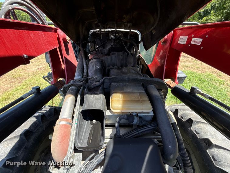 image for item ET6374 2017 Case IH Farmall 120C MFWD tractor