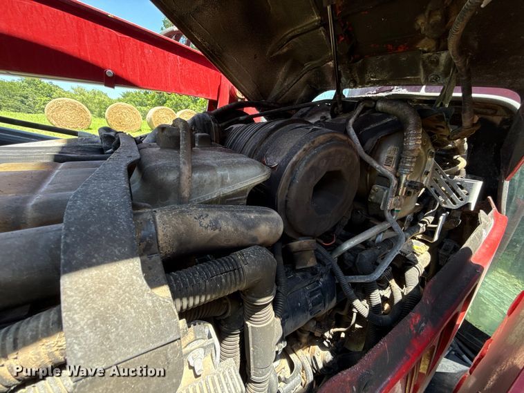 image for item ET6374 2017 Case IH Farmall 120C MFWD tractor