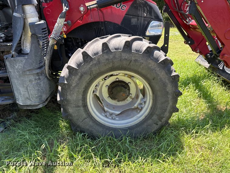 image for item ET6374 2017 Case IH Farmall 120C MFWD tractor