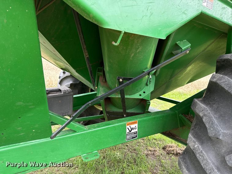 image for item ET6376 Parker 739 grain cart