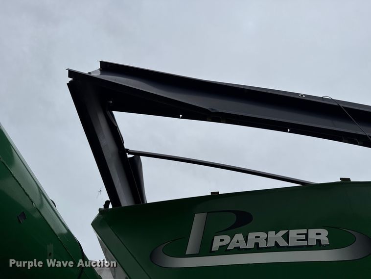 image for item ET6376 Parker 739 grain cart
