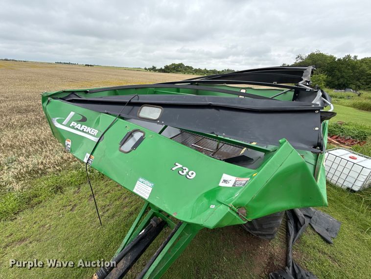 image for item ET6376 Parker 739 grain cart
