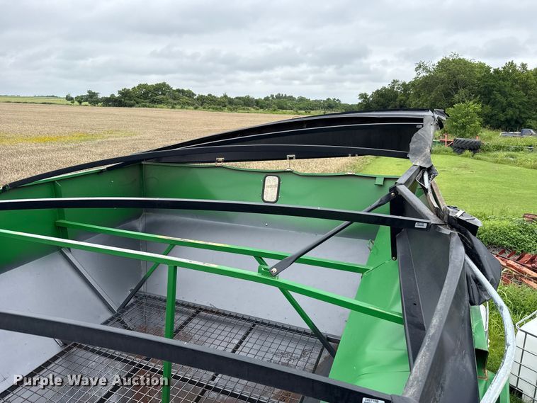 image for item ET6376 Parker 739 grain cart