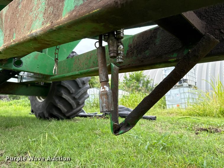 image for item ET6376 Parker 739 grain cart